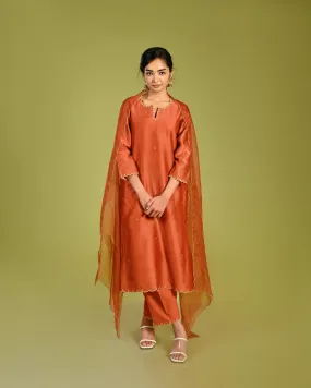 Baanti suit set