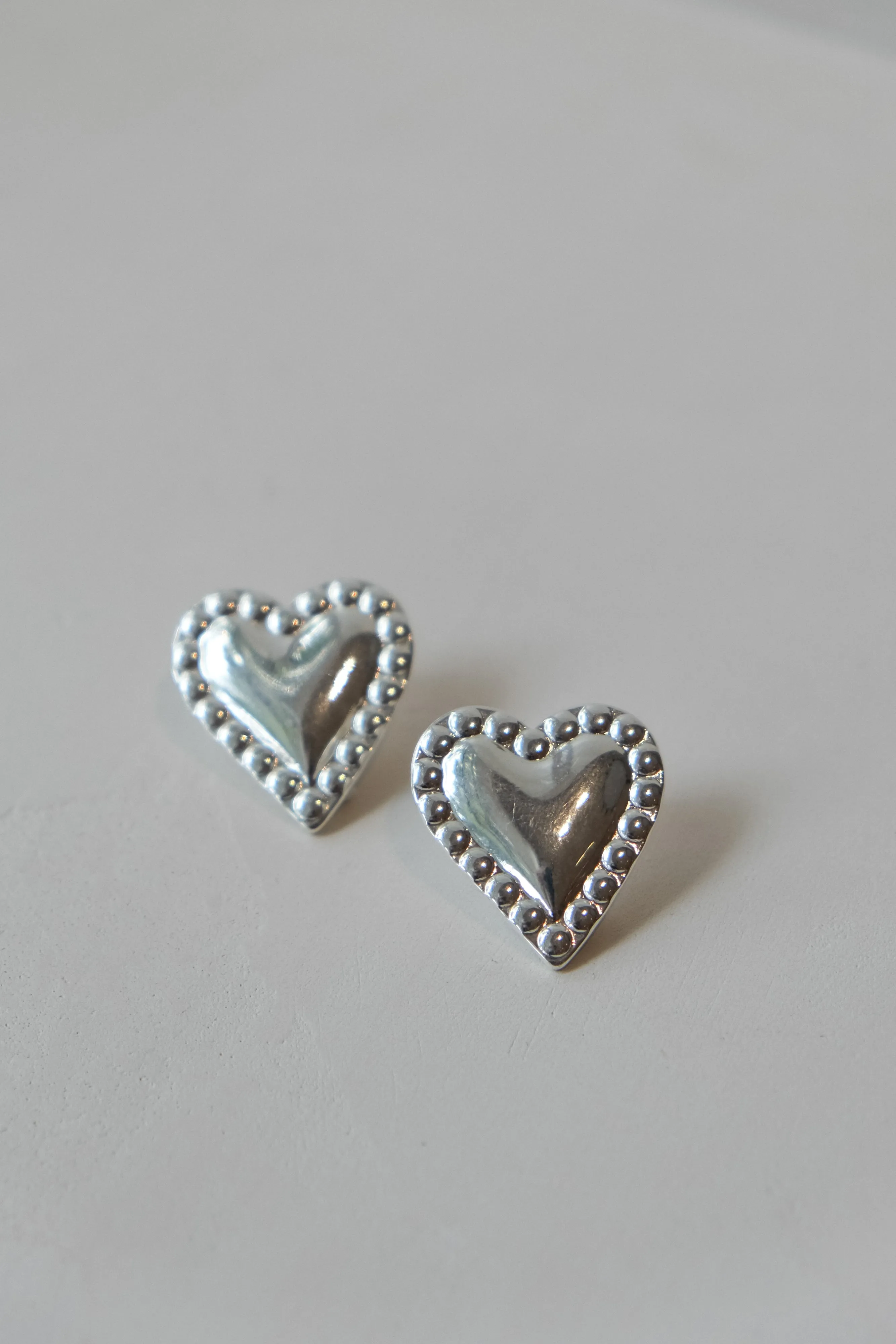 Cera Heart Earrings - Silver