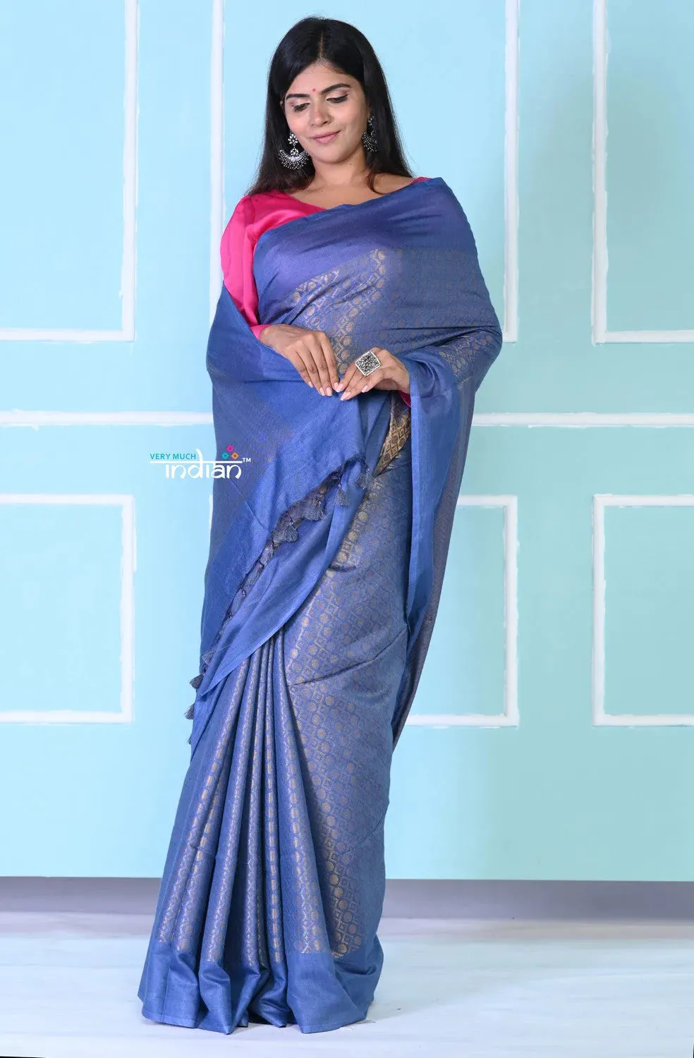 Exquisite Teal Blue Cotton Viscose Saree With Beautiful Brocade Zari Work.