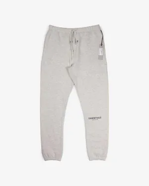 FEAR OF GOD ESSENTIALS SWEATPANTS "OATMEAL" FW21