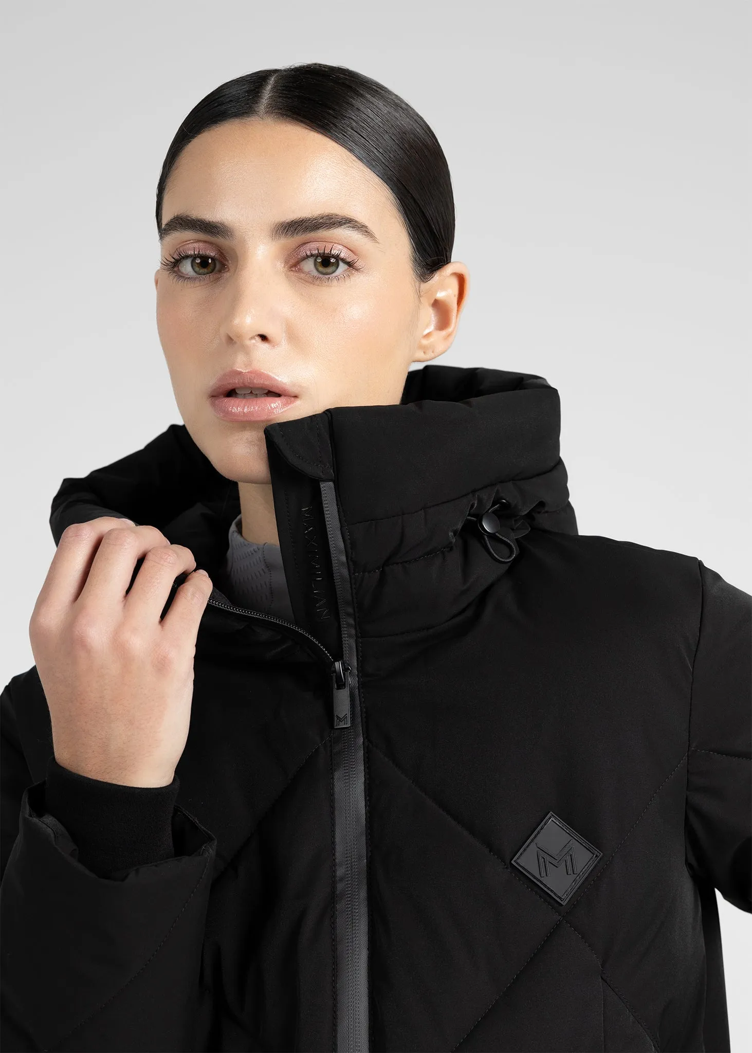 Global Puffer Jacket (Black)