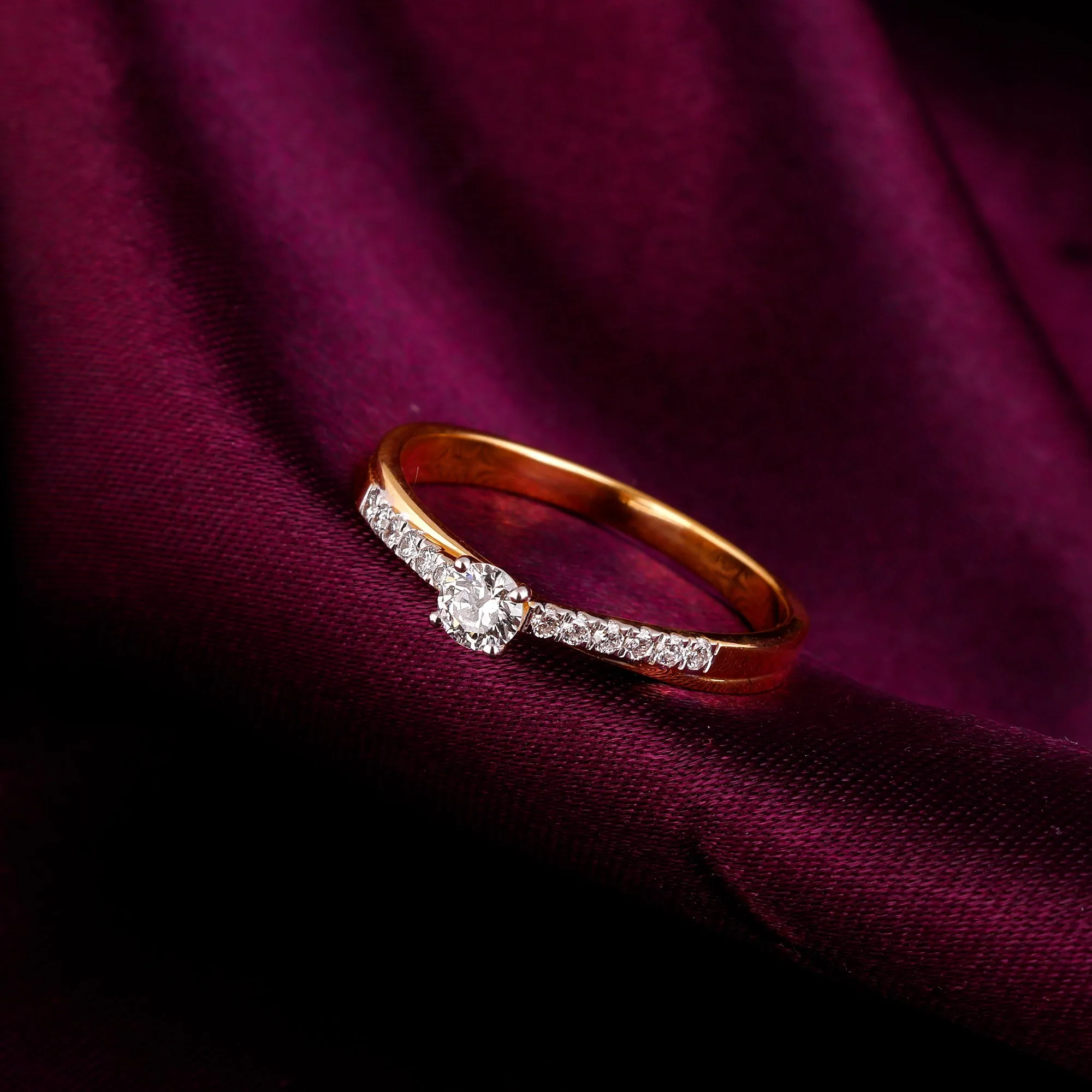 Gold Dazzling Dreams Diamond Ring