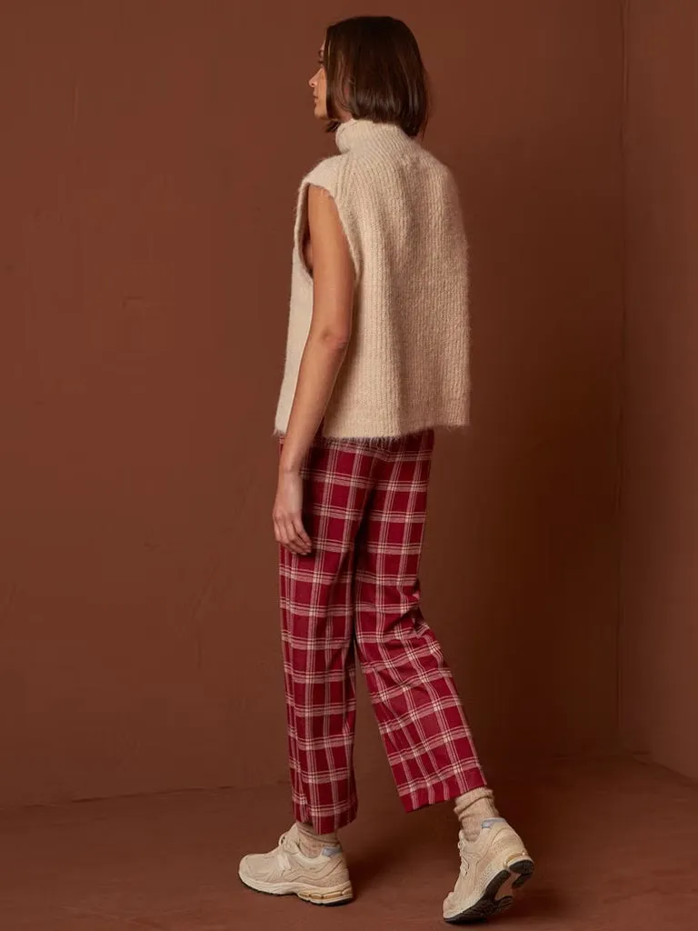 Indi & Cold Tabard Knitted Vest in Crudo