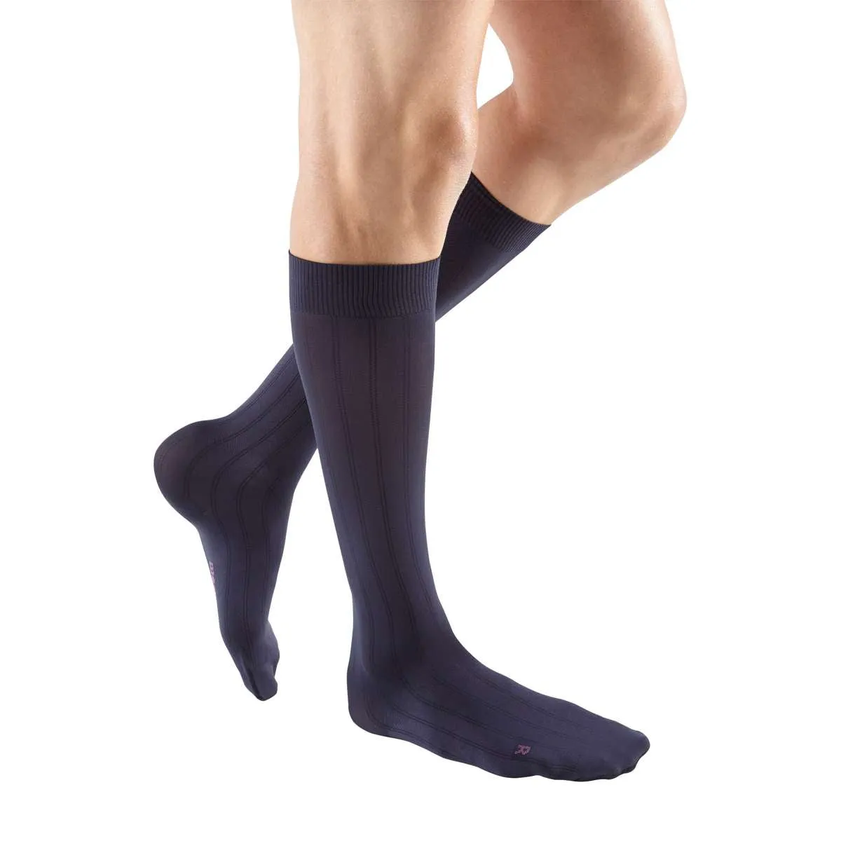 mediven for men classic 20-30 mmHg Calf High Closed Toe Compression Stockings (Tall Length)