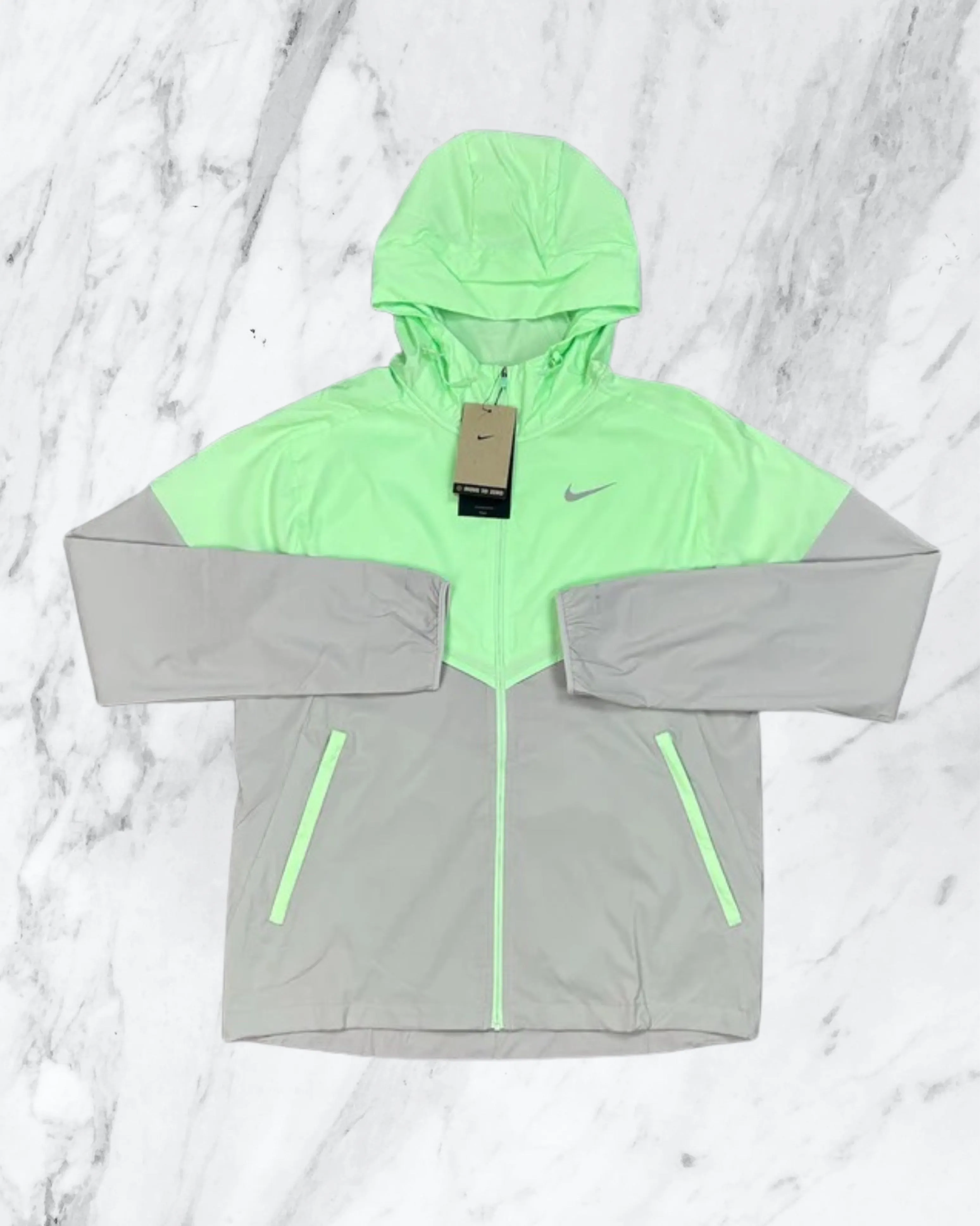 Nike Windrunner Vapour Green