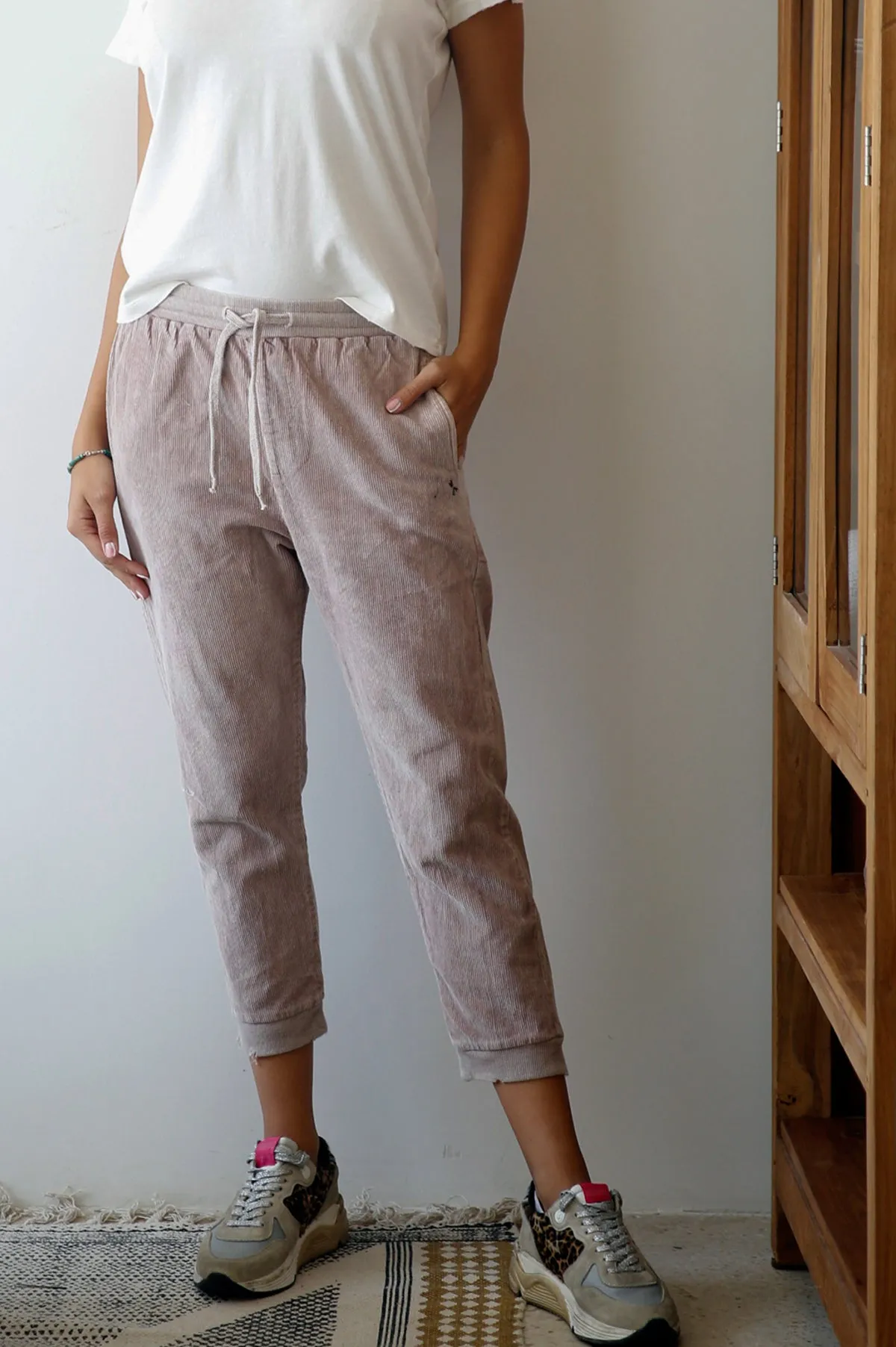 Nude Elastic Ribbed Corduroy Pants