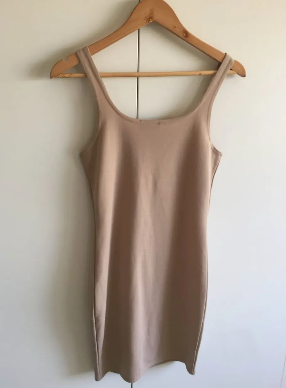 Size 8 Pretty little things beige dress womens