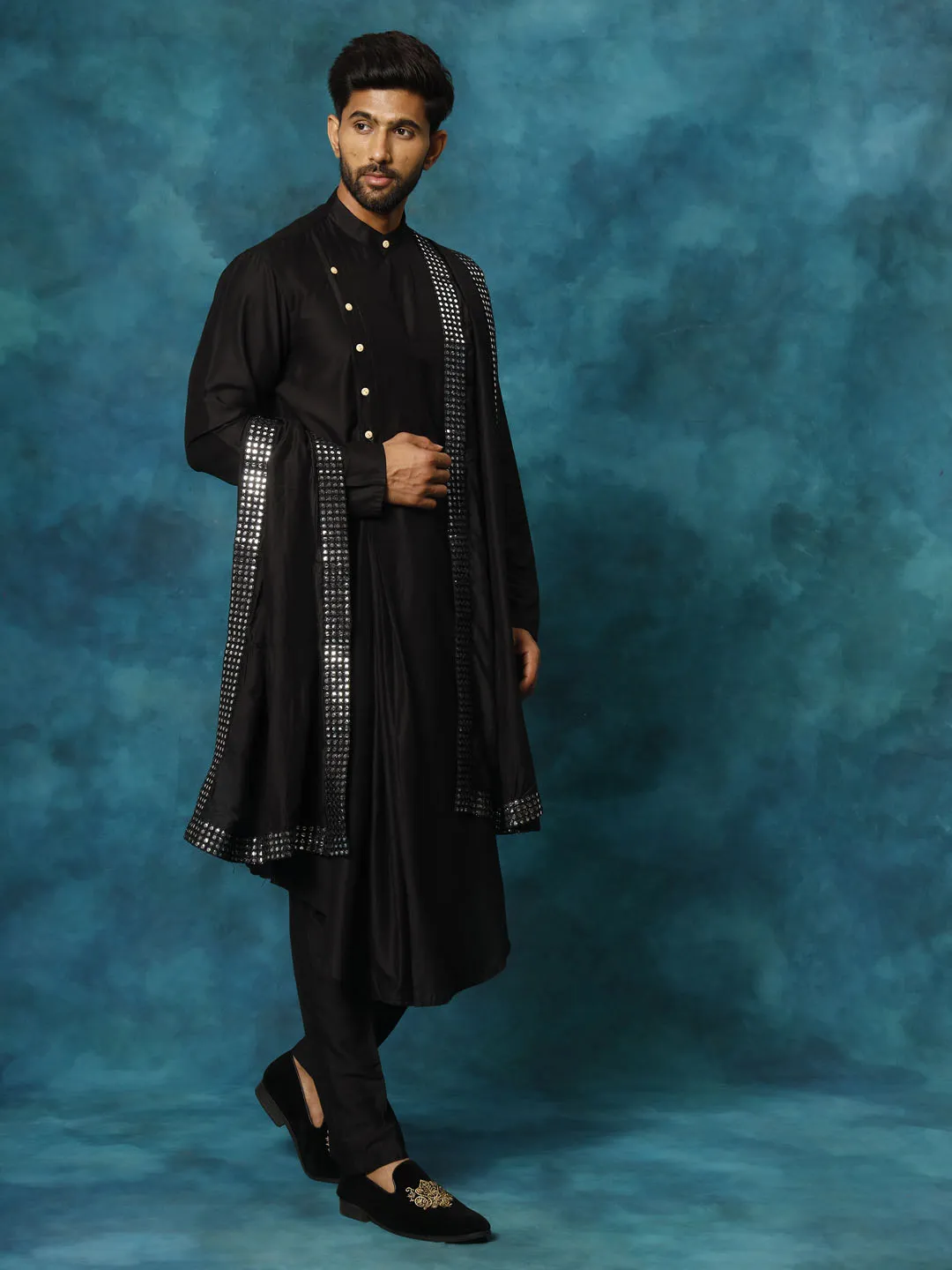 Vastramay Black Pleated Kurta Set